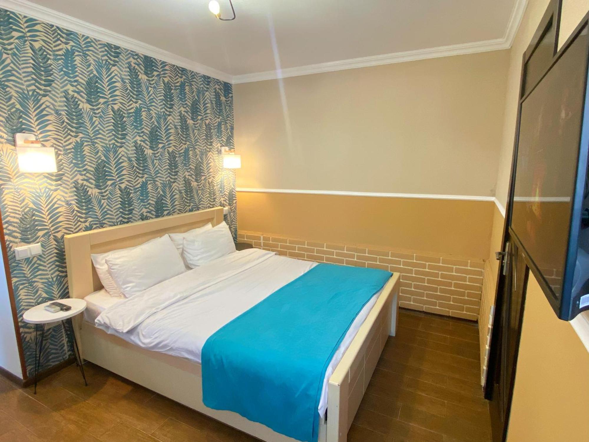 Hotel Orange Kutaisi Exterior foto